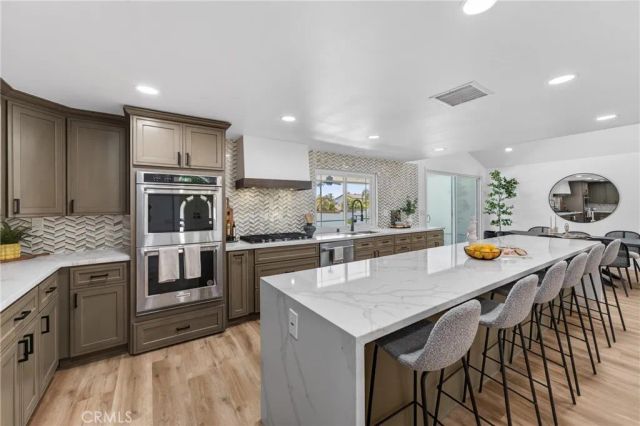 252 W 19th Street, Upland, CA 91784