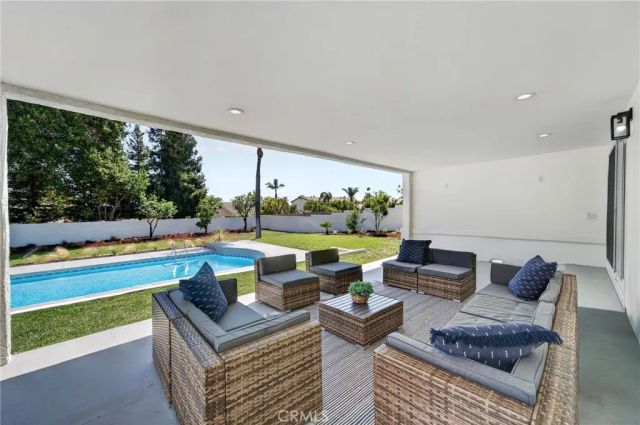 252 W 19th Street, Upland, CA 91784