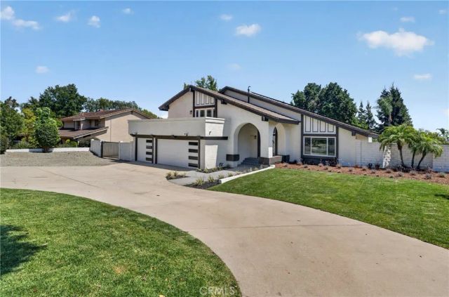 252 W 19th Street, Upland, CA 91784