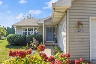 1323 Prairie Rose Drive, Sun Prairie, WI 53590