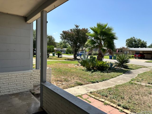 223 Nash Blvd, San Antonio, TX 78223
