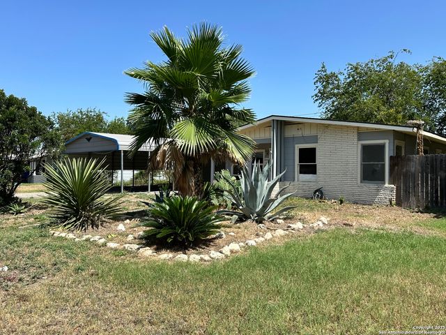 223 Nash Blvd, San Antonio, TX 78223