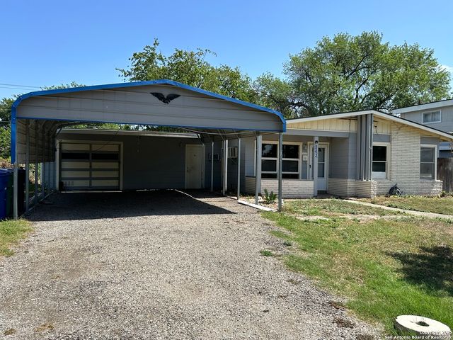 223 Nash Blvd, San Antonio, TX 78223