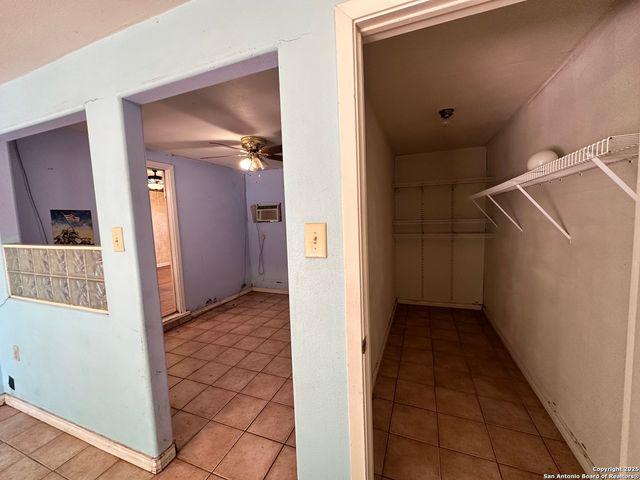 223 Nash Blvd, San Antonio, TX 78223