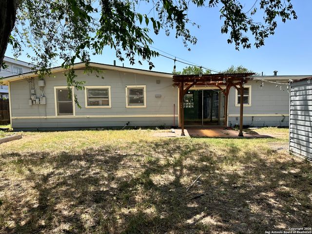 223 Nash Blvd, San Antonio, TX 78223