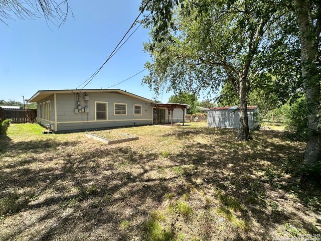 223 Nash Blvd, San Antonio, TX 78223