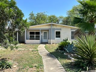 223 Nash Blvd, San Antonio, TX 78223