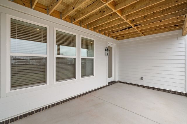 460 Buckwood Avenue, W, Thompsons Station, TN 37179