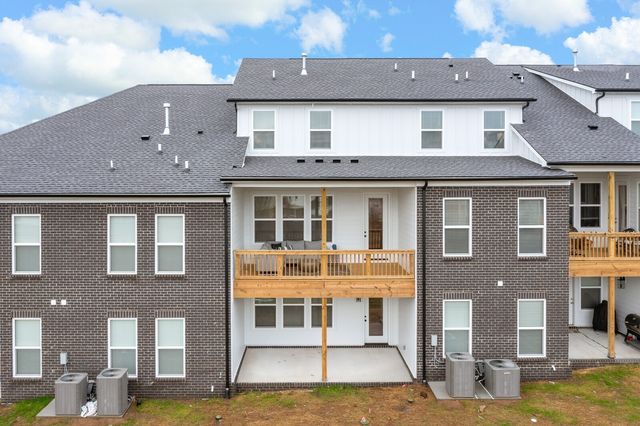 460 Buckwood Avenue, W, Thompsons Station, TN 37179