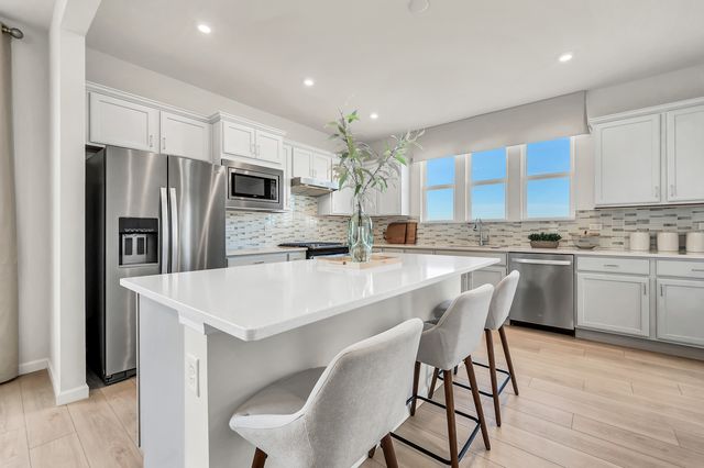 3328 Fulshear Circle, Aurora, IL 60503