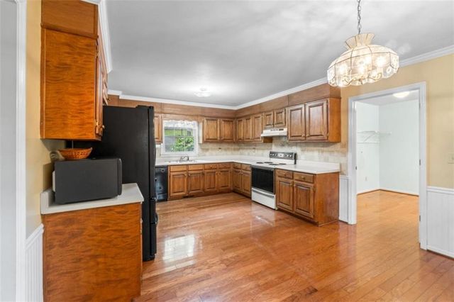 2436 Thompson Mill Road, Gainesville, GA 30506