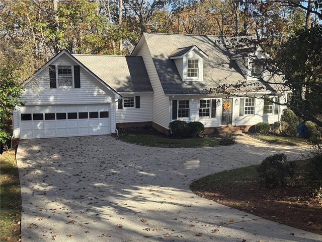 2436 Thompson Mill Road, Gainesville, GA 30506