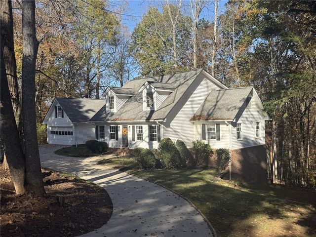 2436 Thompson Mill Road, Gainesville, GA 30506