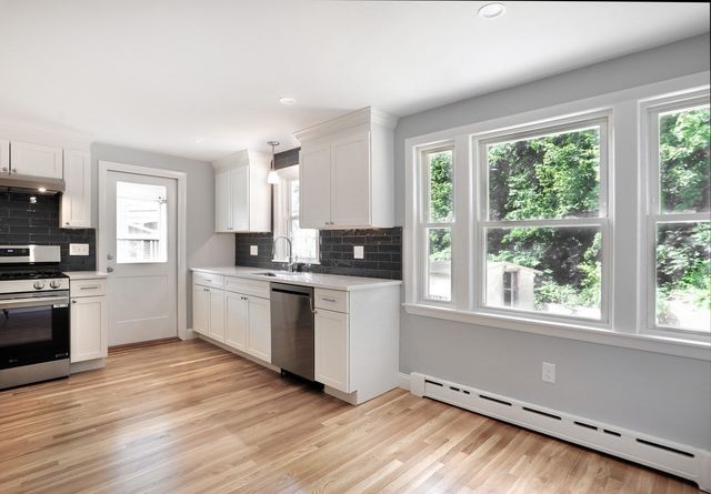 641 Nantasket Ave, Hull, MA 02045