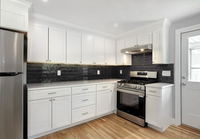 641 Nantasket Ave, Hull, MA 02045