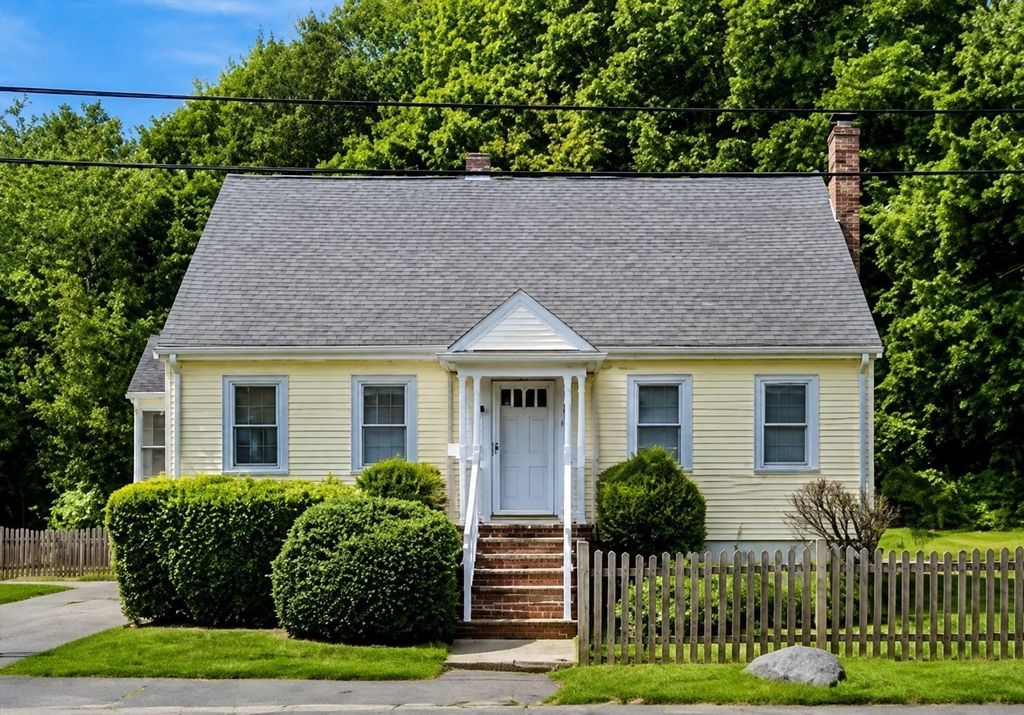 641 Nantasket Ave, Hull, MA 02045