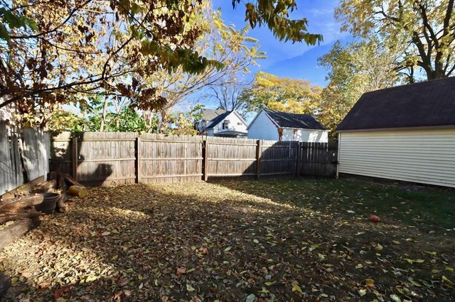1207 Oak Street, Beloit, WI 53511
