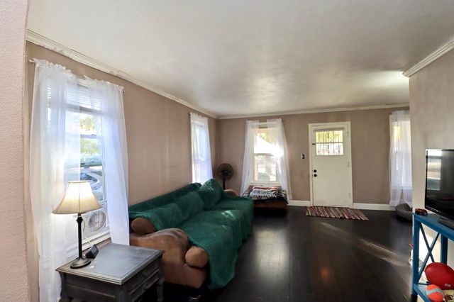 1207 Oak Street, Beloit, WI 53511