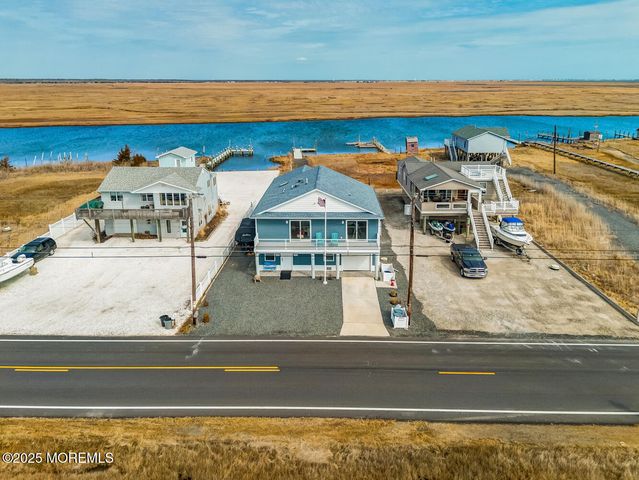 418 Dock Road, West Creek, NJ 08092
