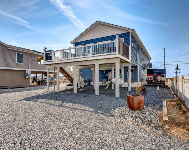 418 Dock Road, West Creek, NJ 08092
