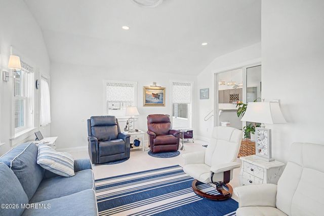 418 Dock Road, West Creek, NJ 08092