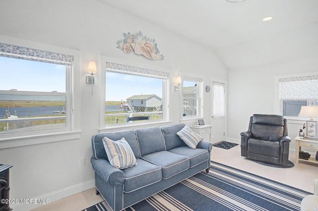 418 Dock Road, West Creek, NJ 08092