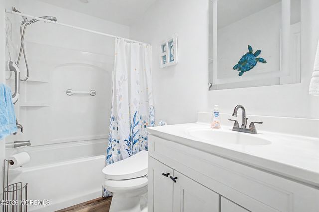 418 Dock Road, West Creek, NJ 08092