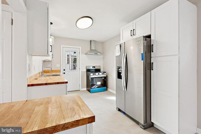 643 CONCORD CIR, Ewing, NJ 08618