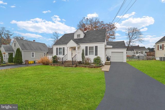 643 CONCORD CIR, Ewing, NJ 08618