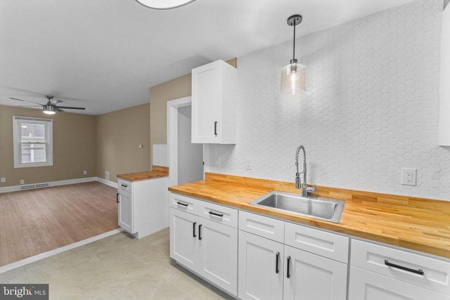 643 CONCORD CIR, Ewing, NJ 08618