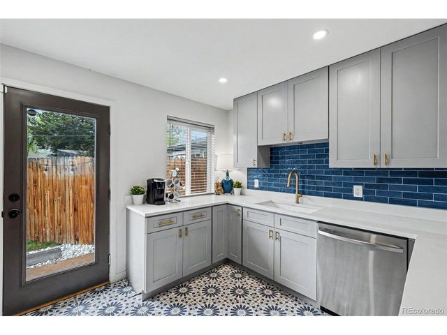 1085 N Wolff St, Denver, CO 80204