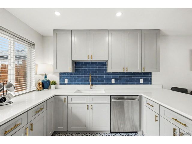 1085 N Wolff St, Denver, CO 80204