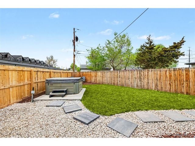 1085 N Wolff St, Denver, CO 80204