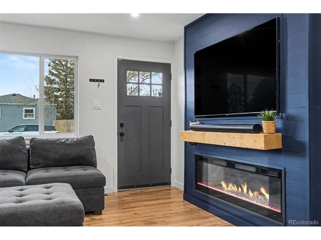 1085 N Wolff St, Denver, CO 80204