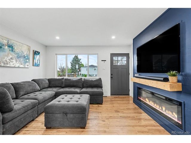 1085 N Wolff St, Denver, CO 80204