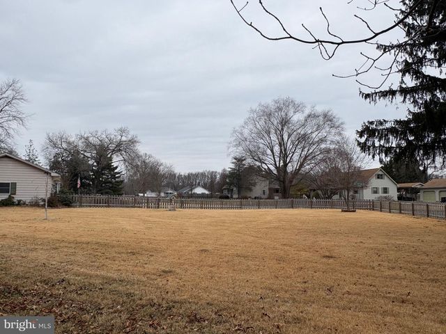 152 PINE BLUFF, Felton, DE 19943