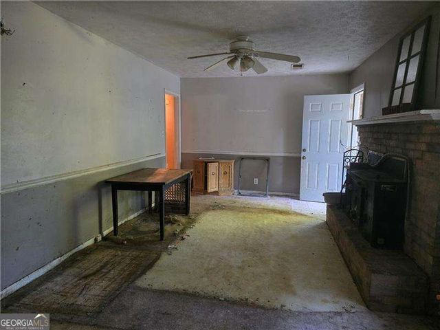 1431 Mohawk Drive, Lawrenceville, GA 30043