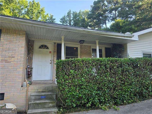 1431 Mohawk Drive, Lawrenceville, GA 30043