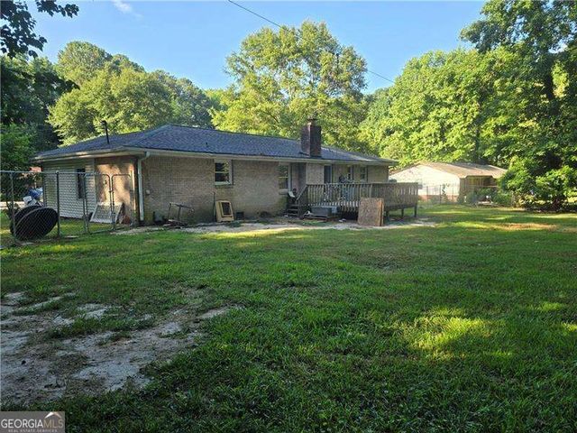 1431 Mohawk Drive, Lawrenceville, GA 30043
