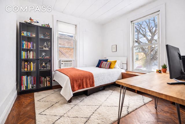 527 E 38th Street, New York City, NY 11203