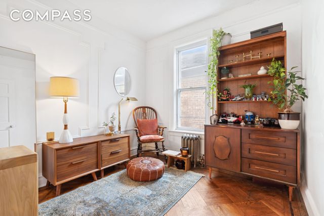 527 E 38th Street, New York City, NY 11203