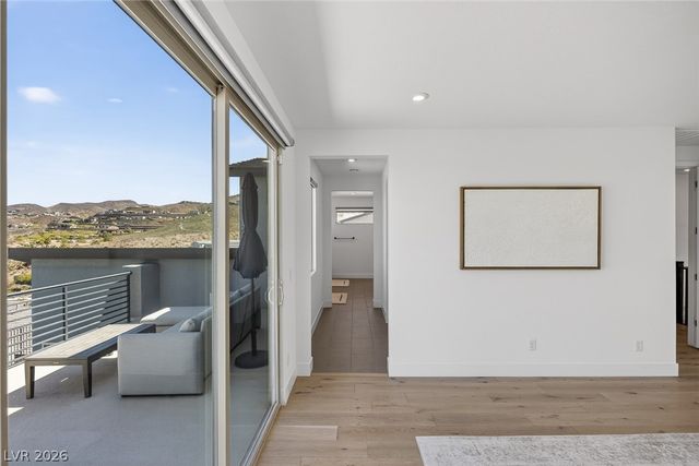 1992 Canyon Highlands Drive, Henderson, NV 89052