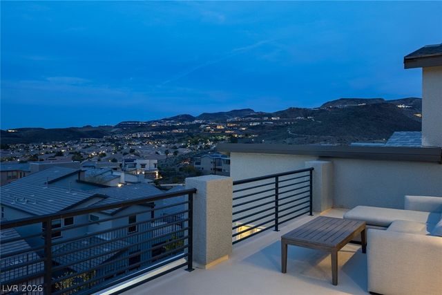 1992 Canyon Highlands Drive, Henderson, NV 89052