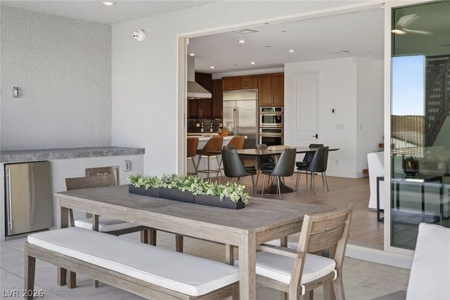 1992 Canyon Highlands Drive, Henderson, NV 89052