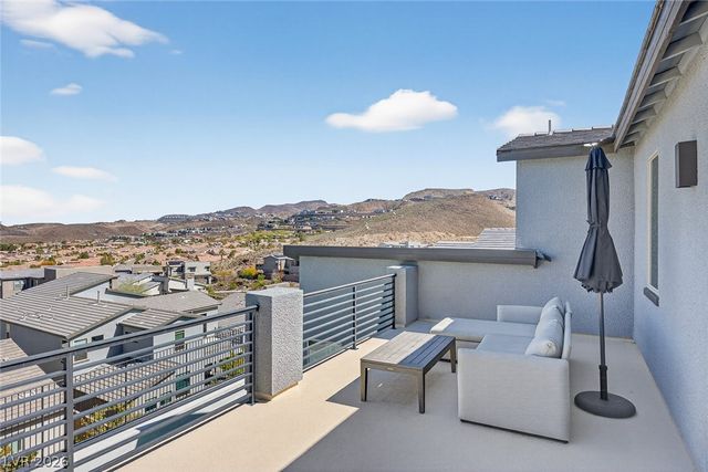 1992 Canyon Highlands Drive, Henderson, NV 89052