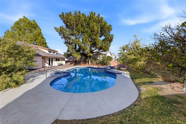 3120 South Pioneer Way, Las Vegas, NV 89117