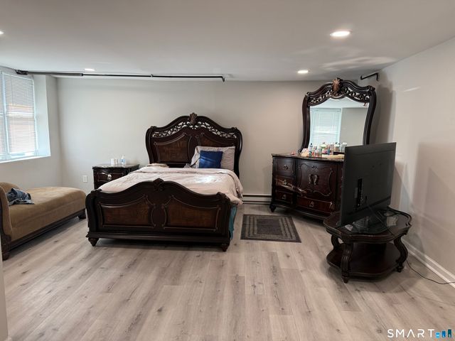 4 North Spring Street, Ansonia, CT 06401