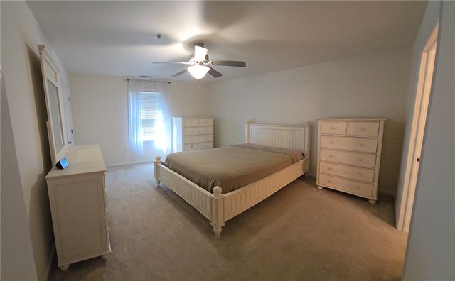 1 Coraopolis Rd 203, Kennedy Twp, PA 15108