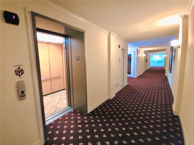 1 Coraopolis Rd 203, Kennedy Twp, PA 15108