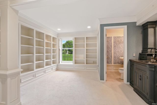 2818 Little Turtle Trail, Fort Wayne, IN 46804